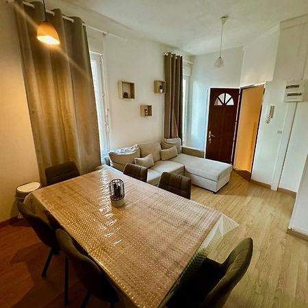 Etoile Apartment Олт Екстериор снимка
