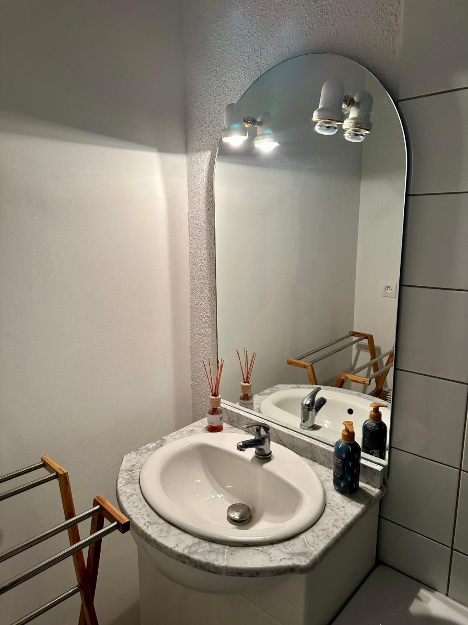 Etoile Apartment Олт Екстериор снимка